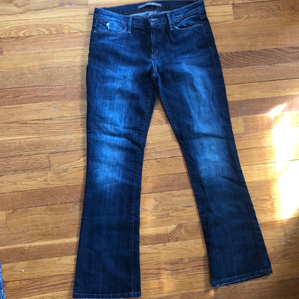 Low rise jeans